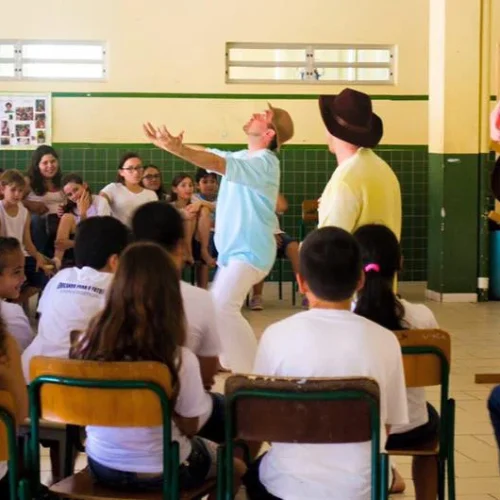 88ad6e_d62880a83bd24564a8ca09d505a75bef~mv2