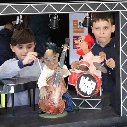 Crinaçans no banda na mala